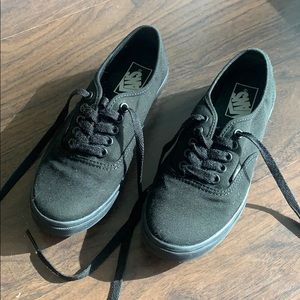 👟Women’s Vans black shoes